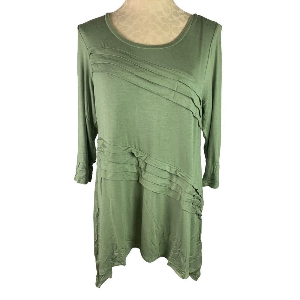 Medium LOGO Lori Goldstein Women's Sage Green New Tunic Sharkbite Hem